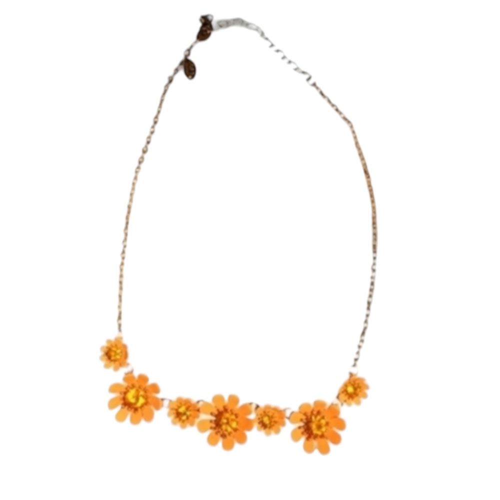 LOFT Orange Clay Floral Daisy Necklace With Gold Chain Jewels and Clasp